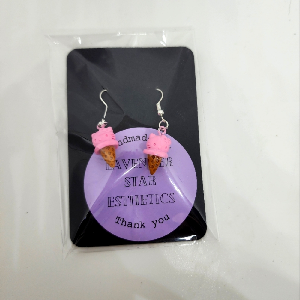 Sanrio Hello kitty Earring